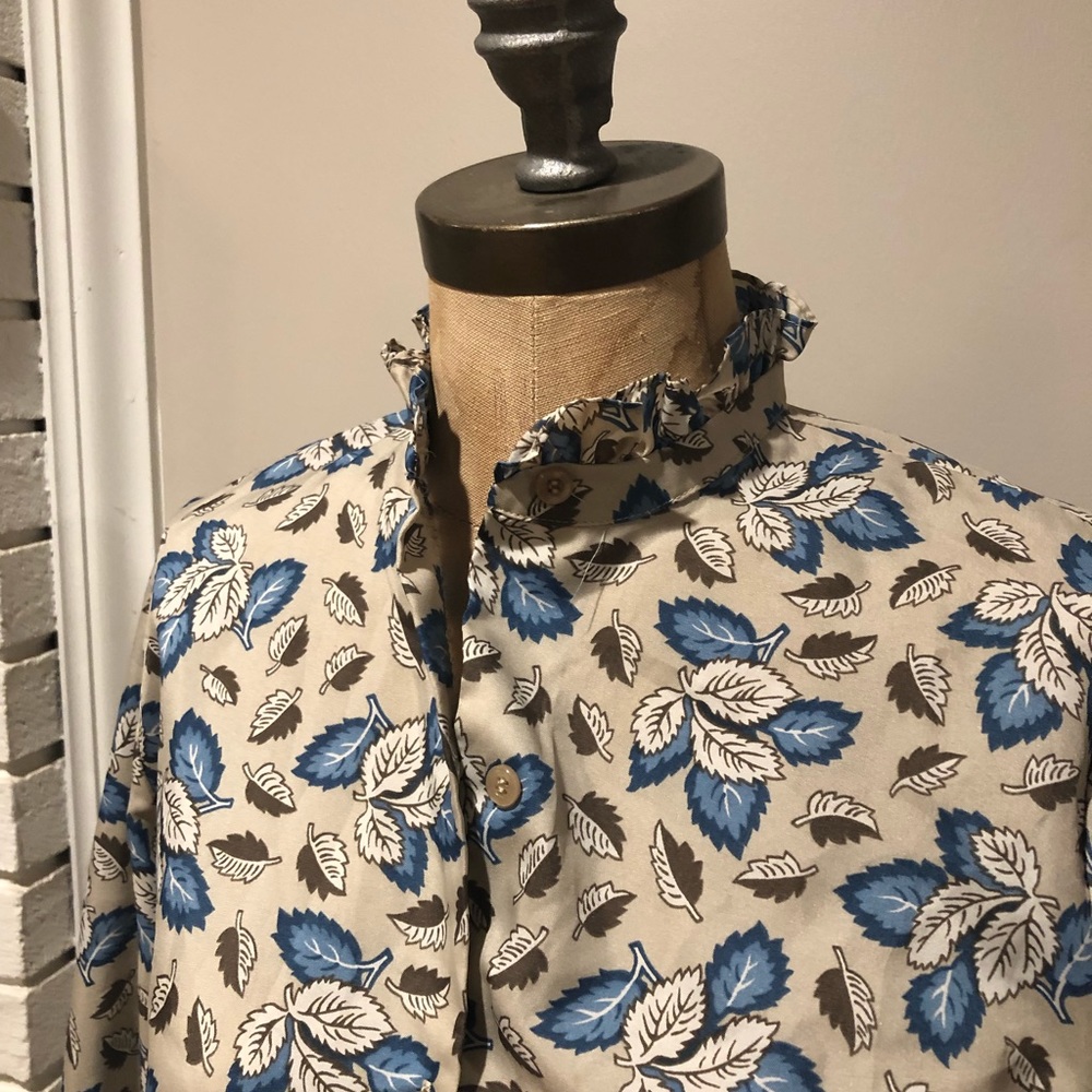 Ruffle Collared Blouse - Picture 2 of 7
